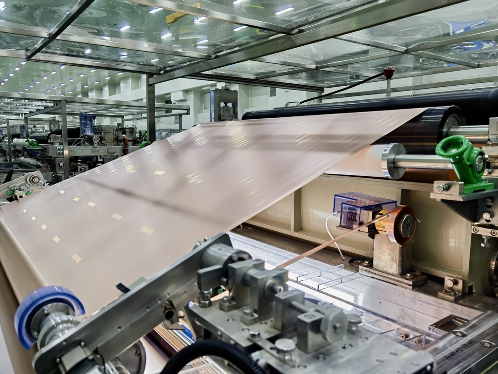 Copper foil electrodeposition machine close-up